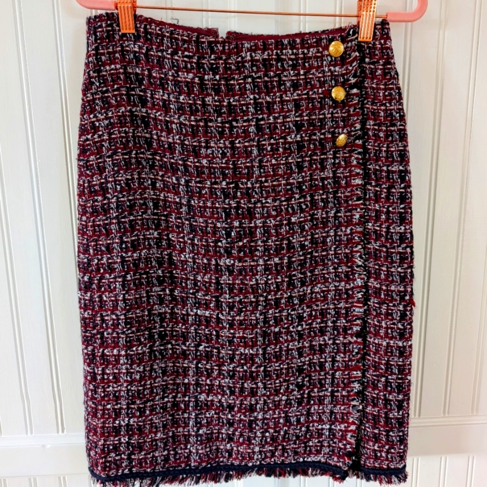 Talbot's Burgundy Tweed Skirt Gold Buttons